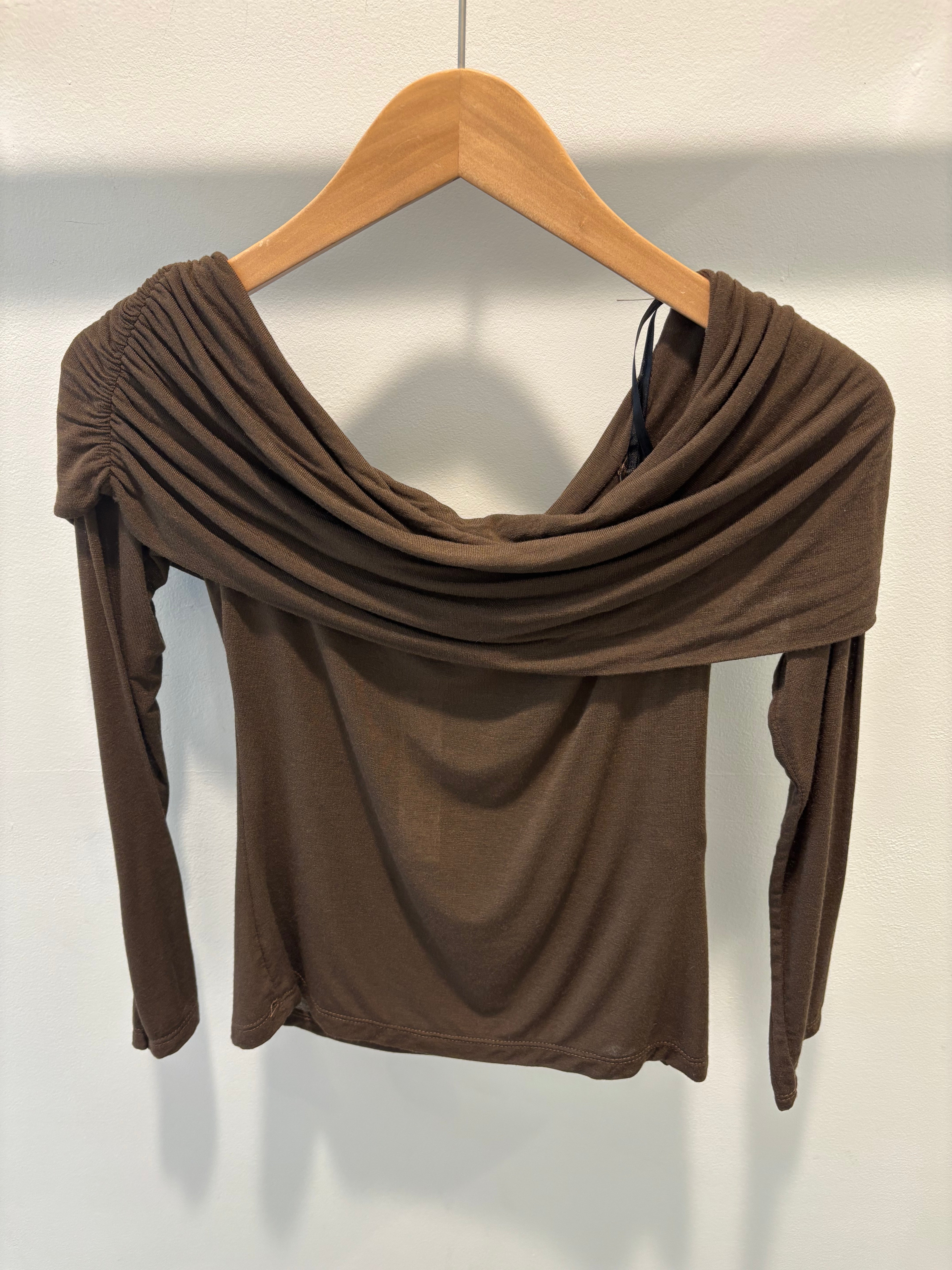 Cashmere cowl neck top